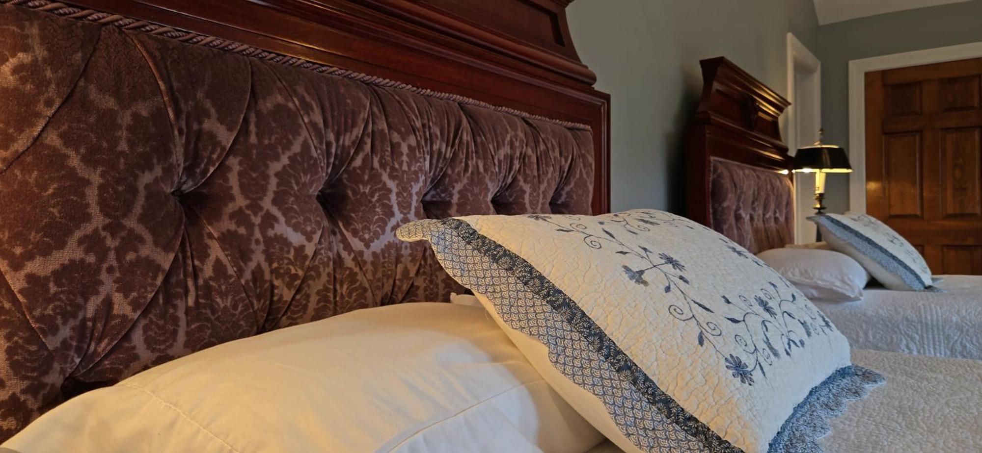 West Park Gardens Hotel Кълпепър Стая снимка